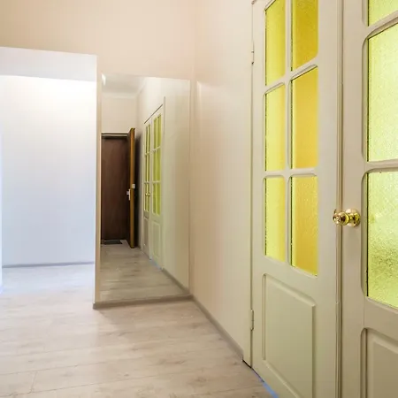 Appartamento Happyhome On Nezavisimosti 18 *