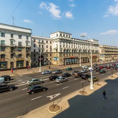 Happyhome On Nezavisimosti 18 Minsk