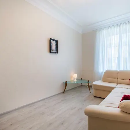 Happyhome On Nezavisimosti 18 * Minsk