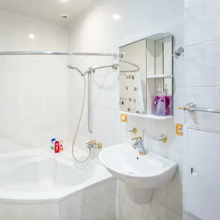 Happyhome на независимости 18 *